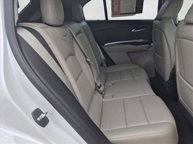 Used 2023 Cadillac XT4 Luxury FWD image 19