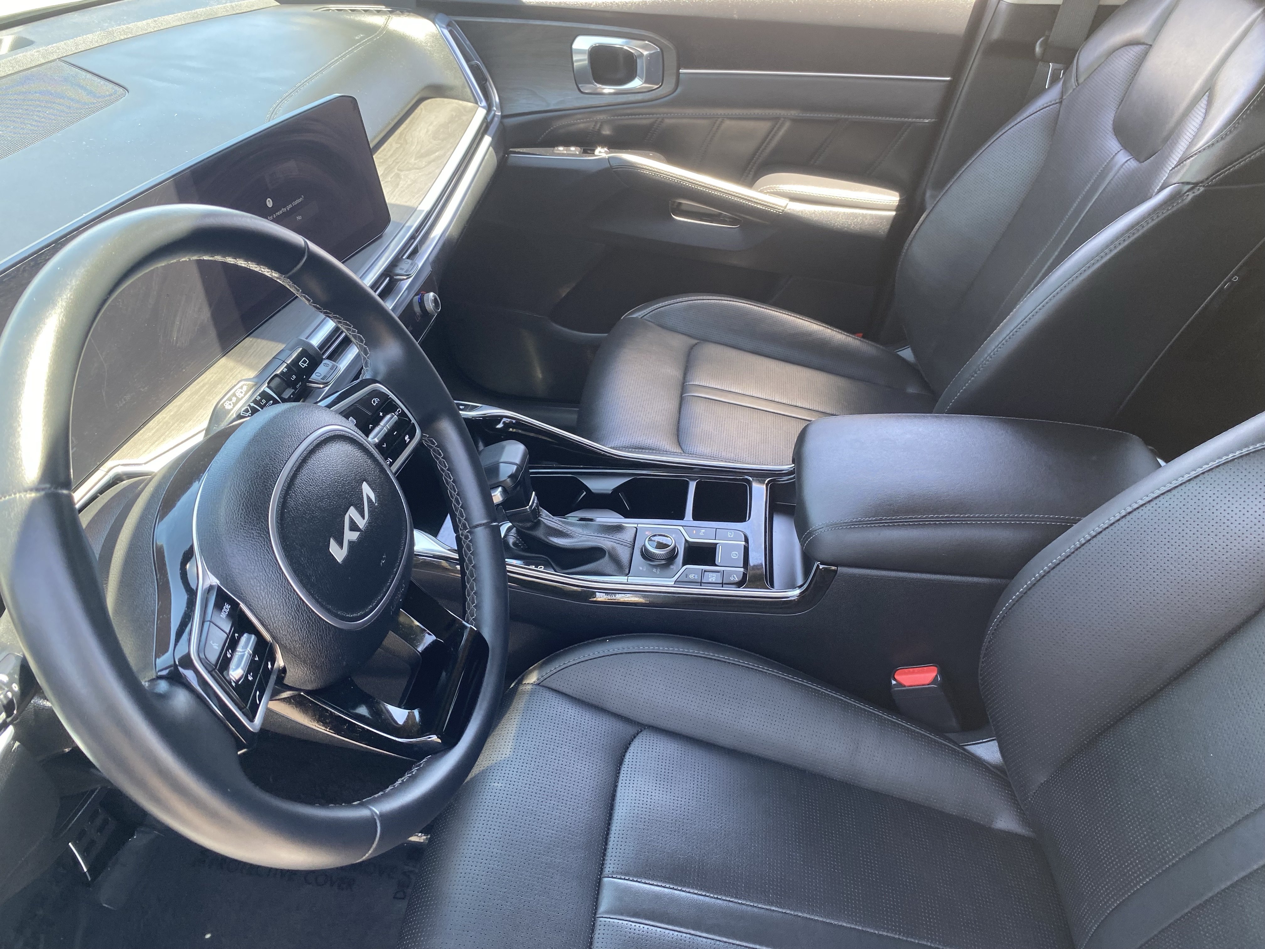 Certified 2025 Kia Sorento SX AWD/4WD image 19