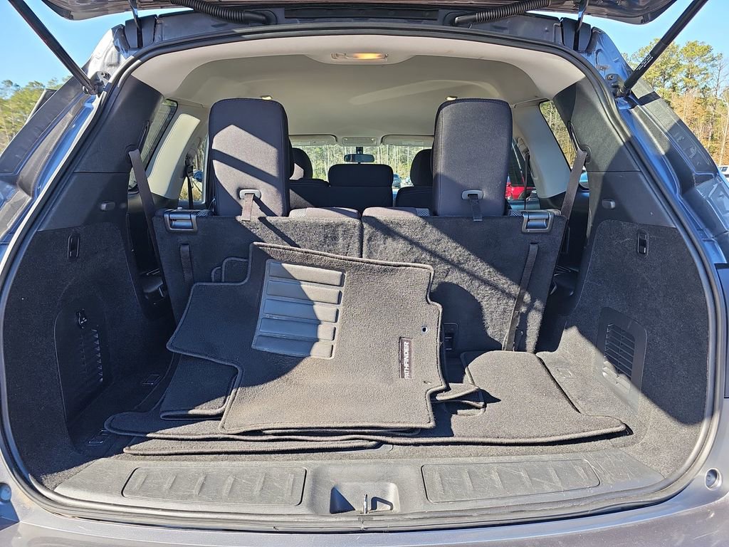 Used 2019 Nissan Pathfinder S image 15
