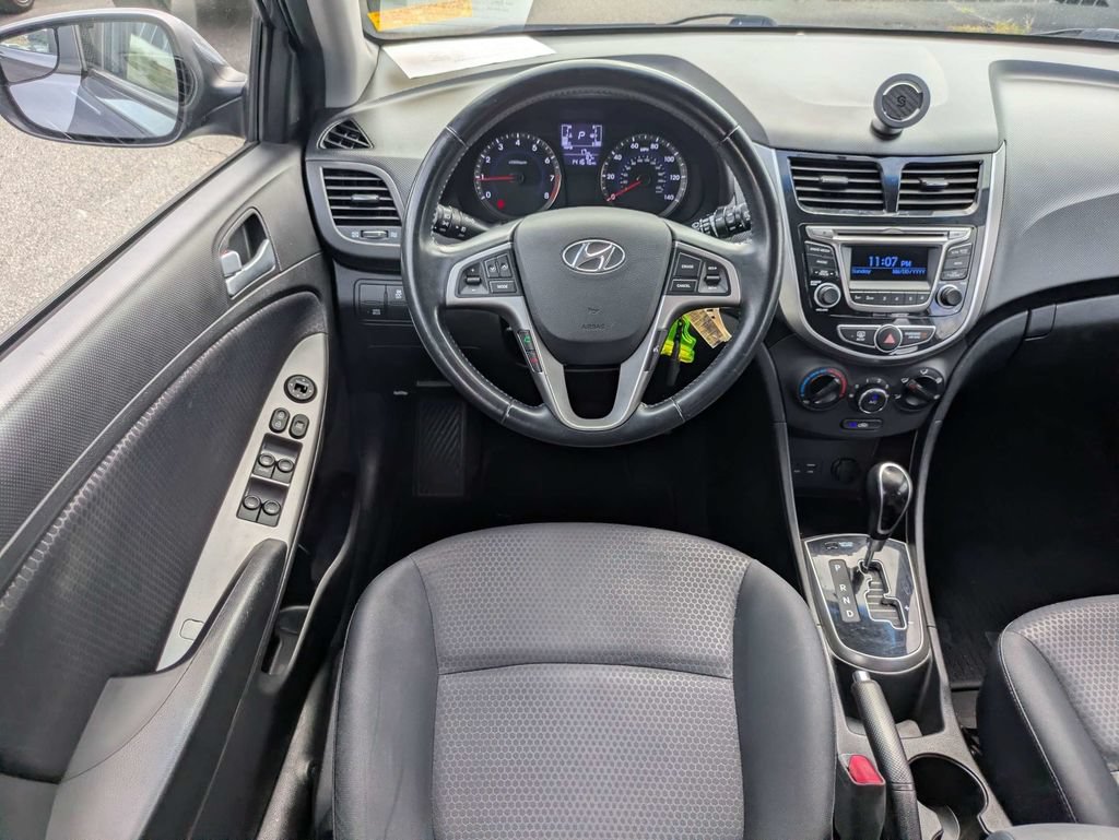 Used 2016 Hyundai Accent Sport FWD image 16