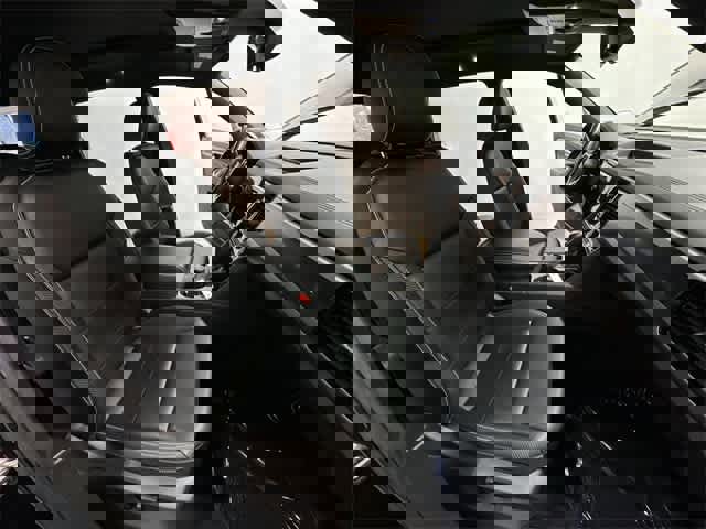 Certified 2022 Volkswagen Atlas Cross Sport SEL R-Line image 25