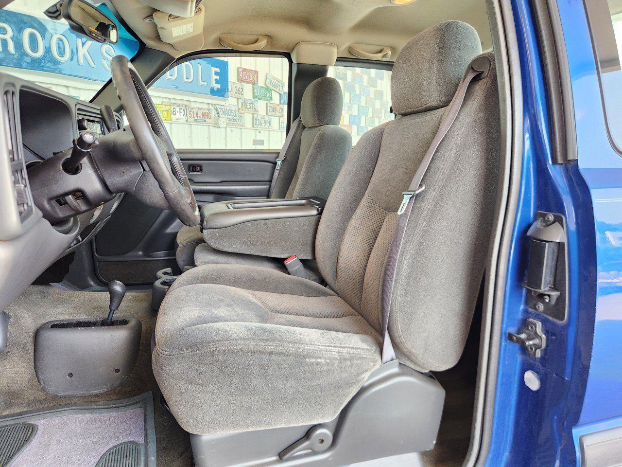 Used 2004 Chevrolet Silverado 1500 LS AWD/4WD image 4