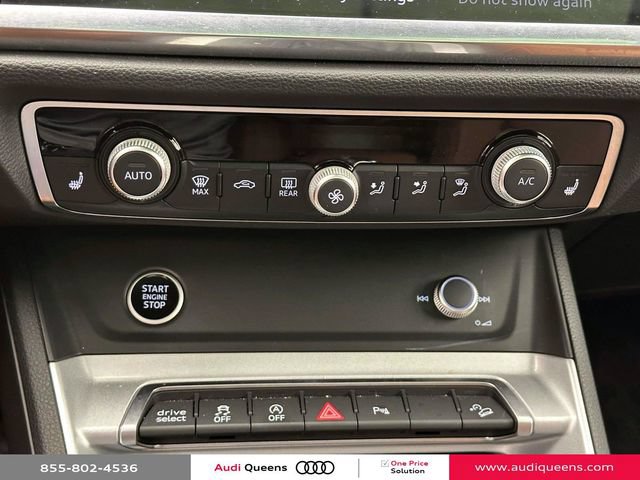 Certified 2023 Audi Q3 2.0T Premium w/ Convenience Package AWD/4WD image 23