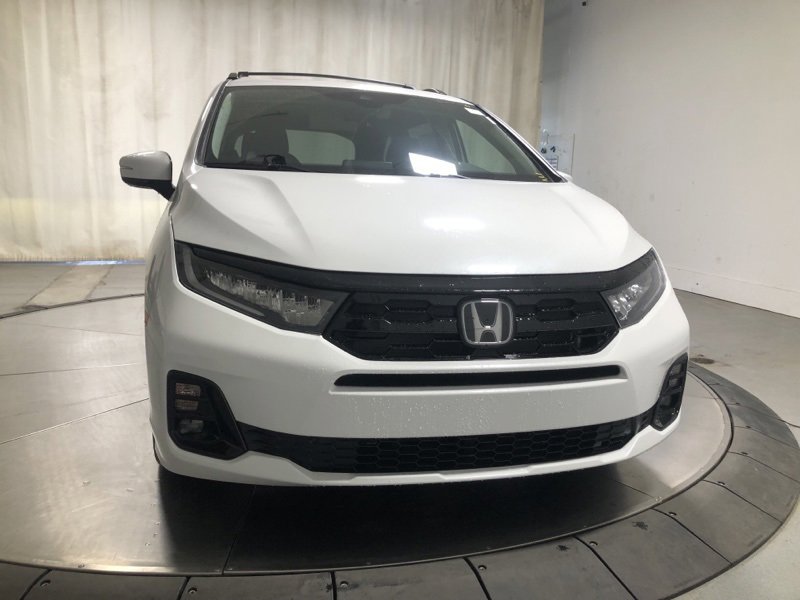 New 2026 Honda Odyssey Elite image 2