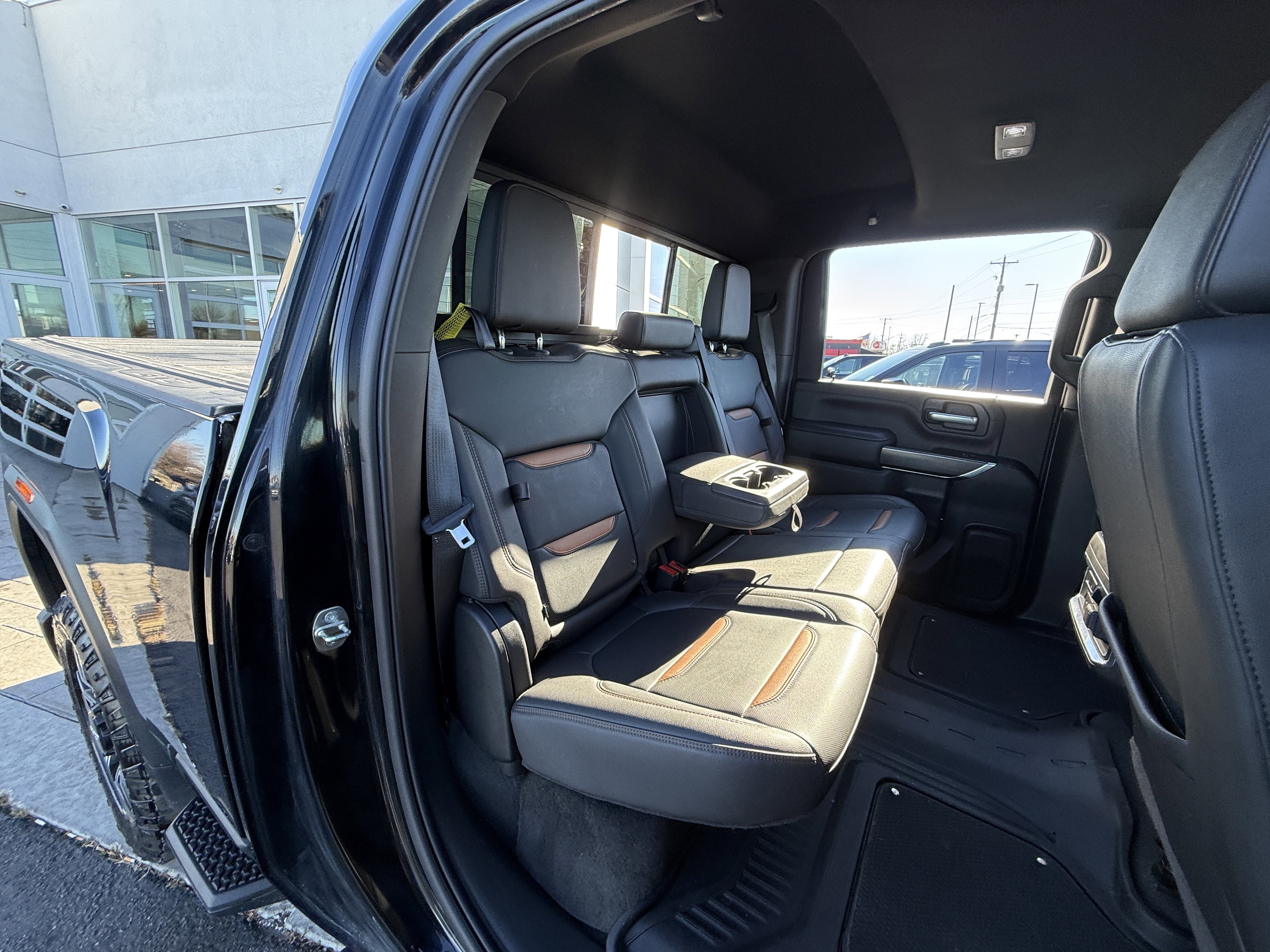 Used 2021 GMC Sierra 2500 AT4 w/ AT4 Preferred Package image 30