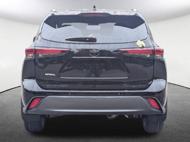 New 2026 Toyota Highlander Limited AWD/4WD image 6