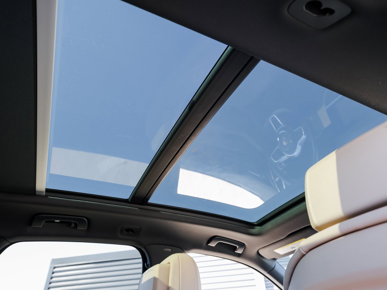 Certified 2022 Porsche Cayenne image 30