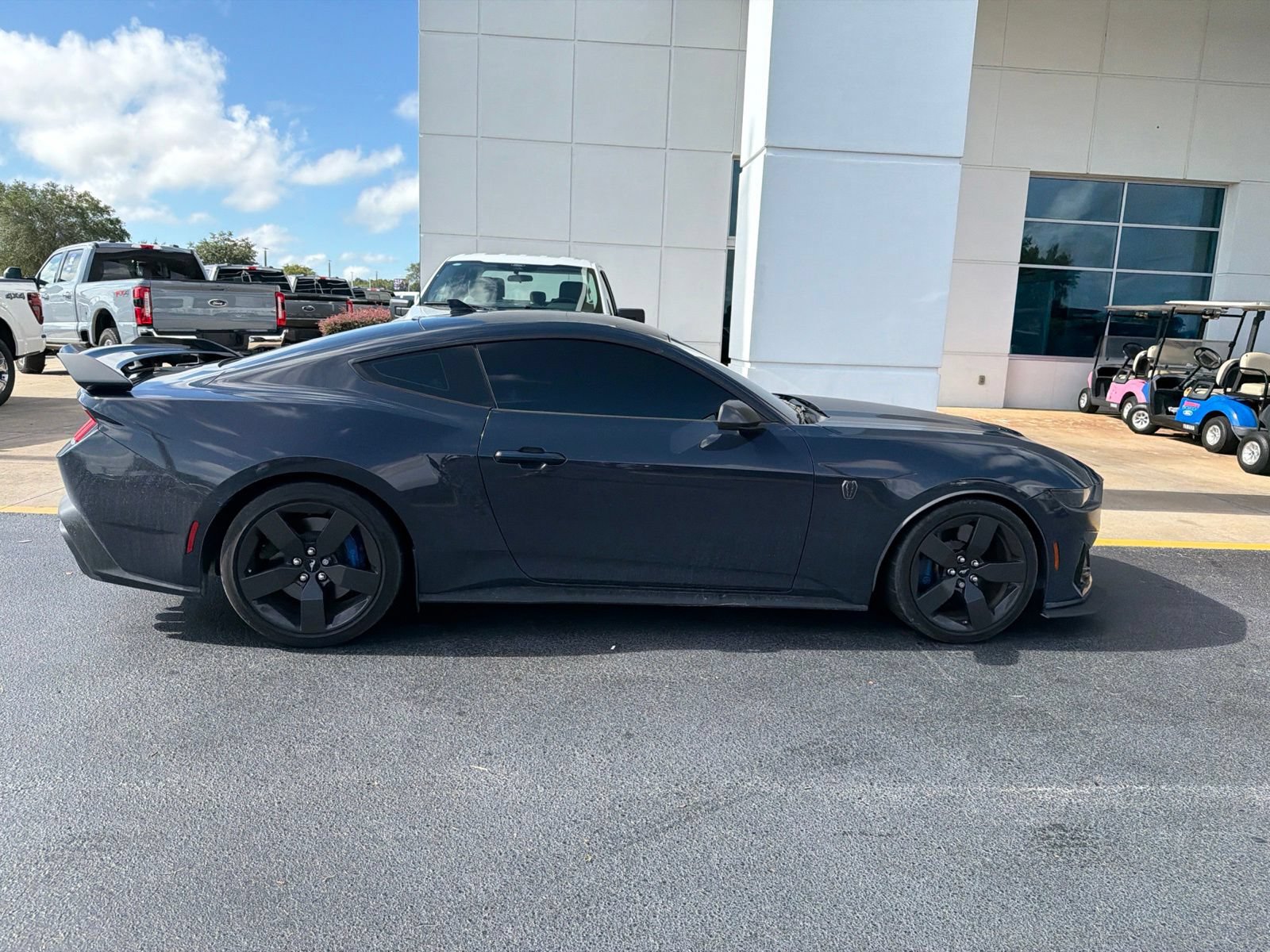 Used 2024 Ford Mustang Dark Horse w/ Dark Horse Handlin Package RWD image 4