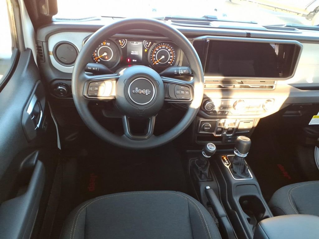 New 2026 Jeep Gladiator Sport image 7