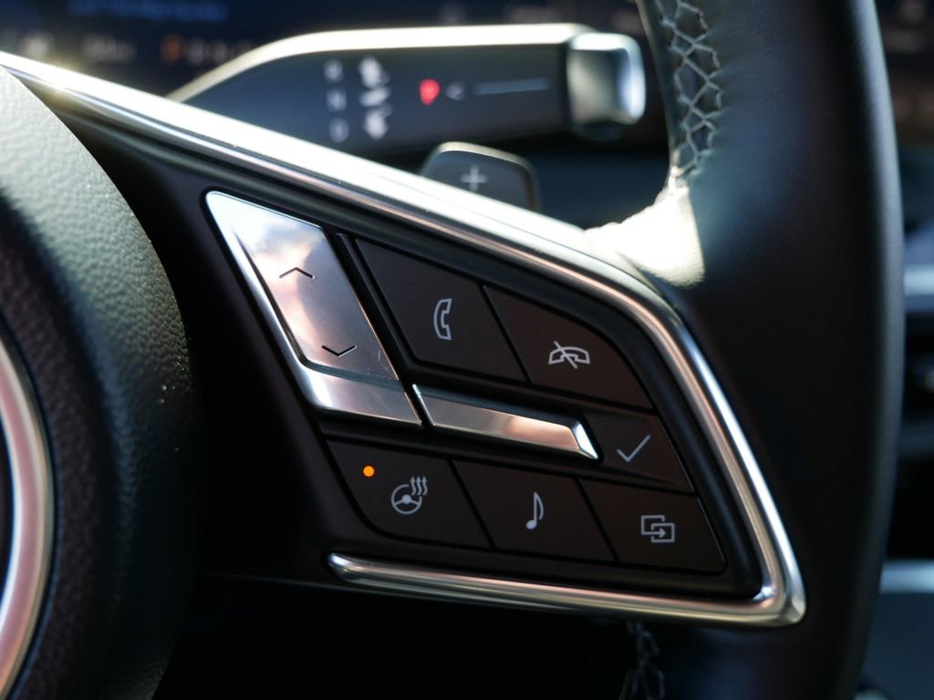 Used 2025 Buick Enclave Sport Touring image 23