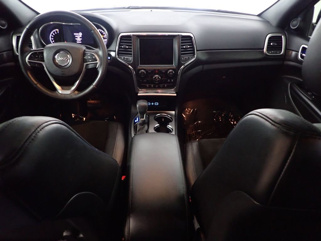 Used 2018 Jeep Grand Cherokee Altitude image 34