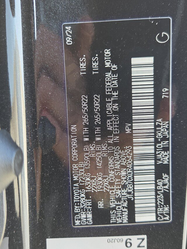 Certified 2024 Lexus LX 600 4WD w/ Luxury Package image 30