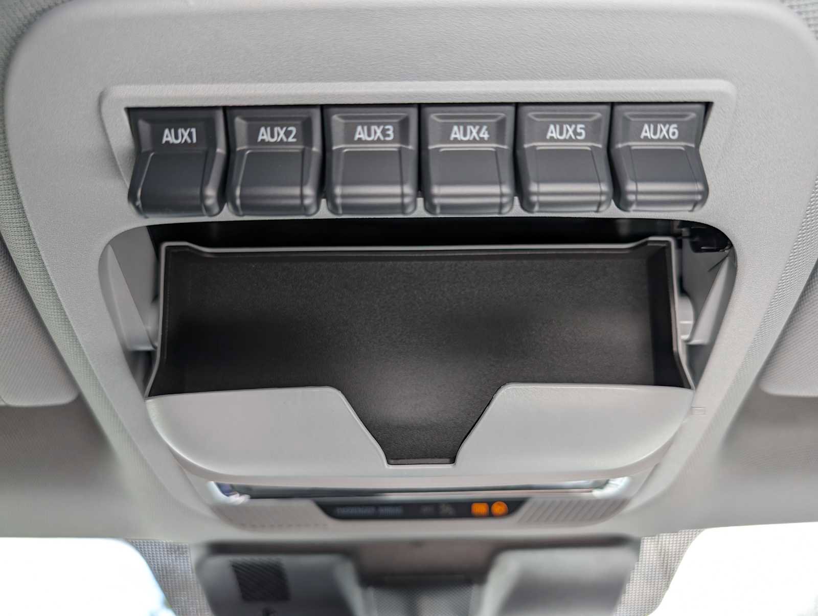 New 2026 Ford F350 Lariat image 30