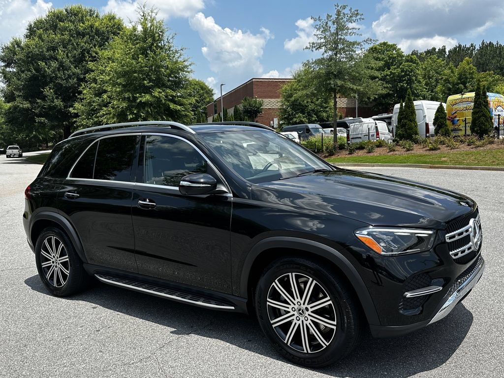 Certified 2025 Mercedes-Benz GLE 350 4MATIC image 2