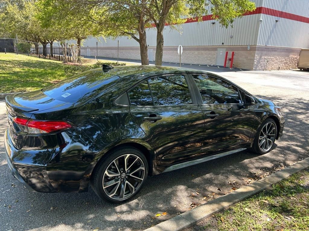 Used 2022 Toyota Corolla XSE image 5