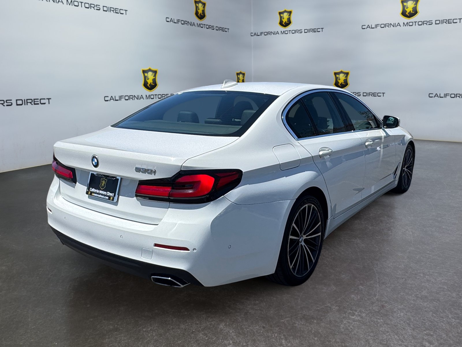 Used 2021 BMW 530i RWD image 5