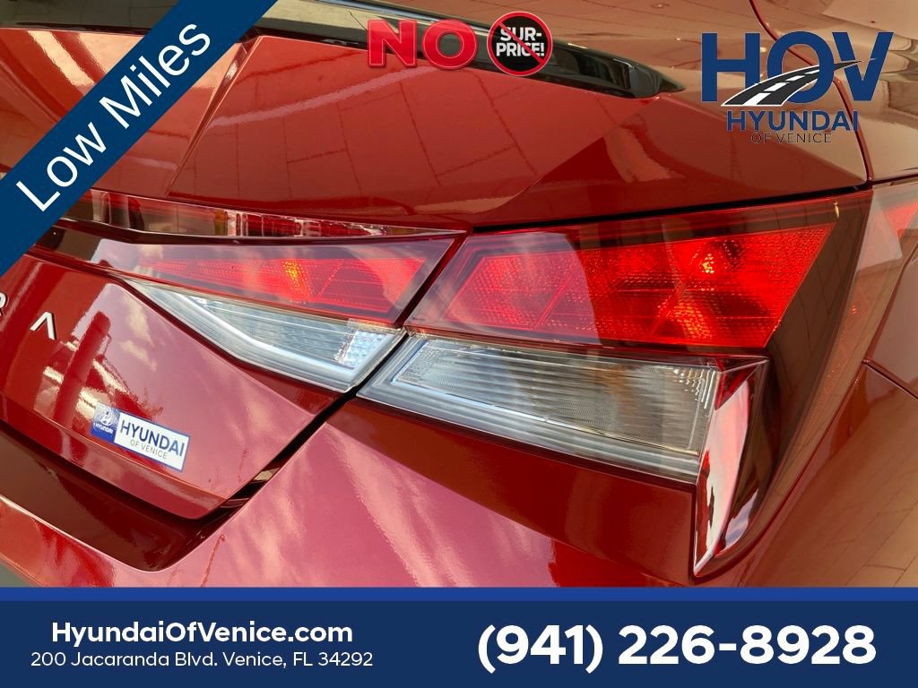 Certified 2025 Hyundai Elantra Sport FWD image 14