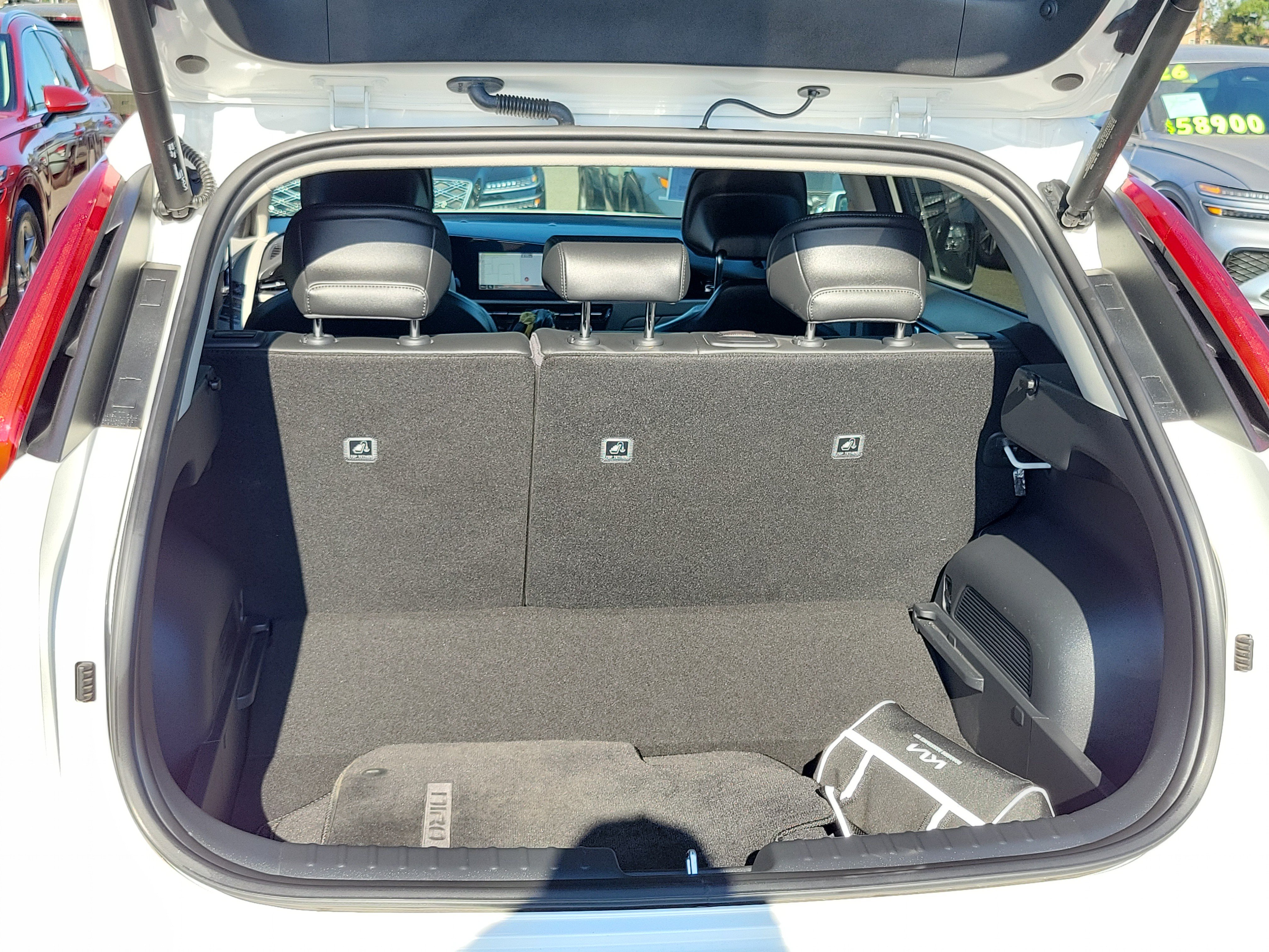 Used 2024 Kia Niro Wave w/ Wave Preserve Package FWD image 22
