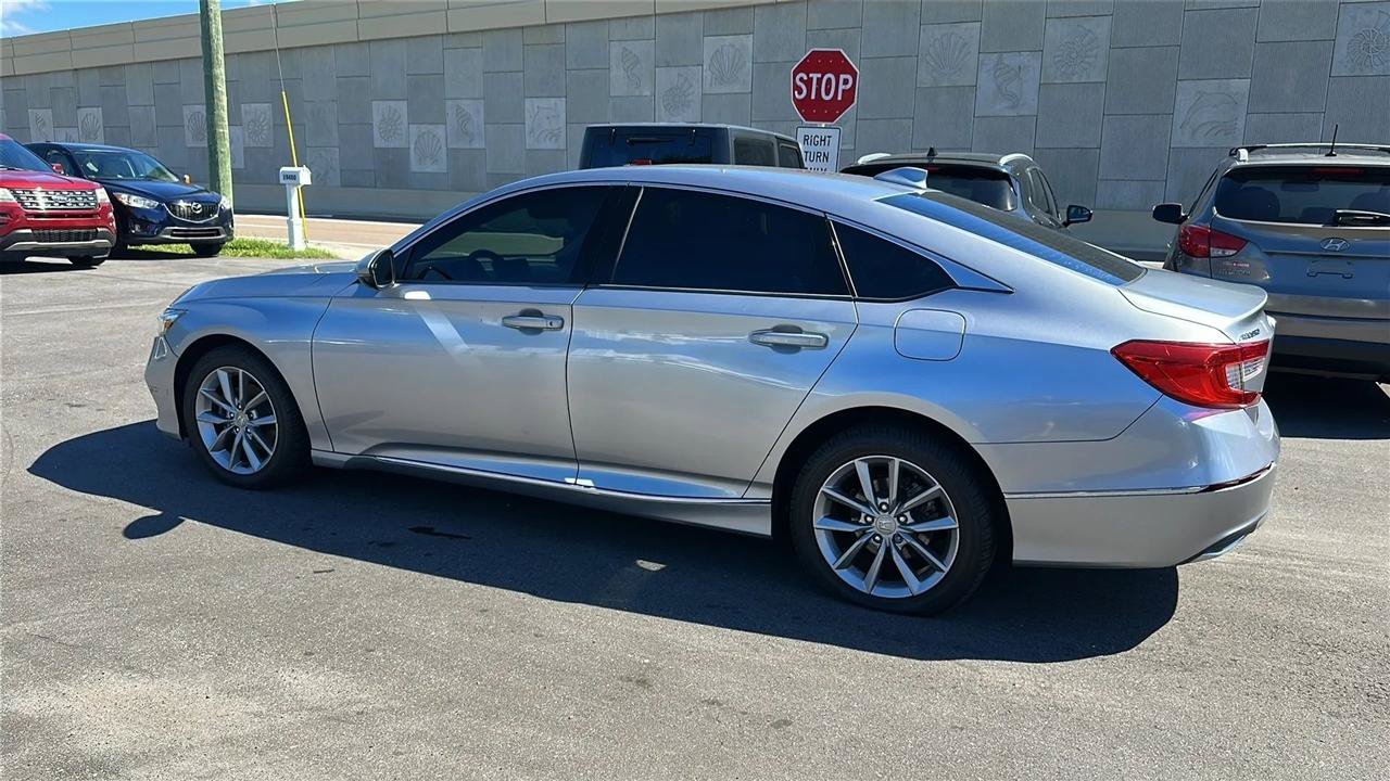 Used 2018 Honda Accord EX-L image 8