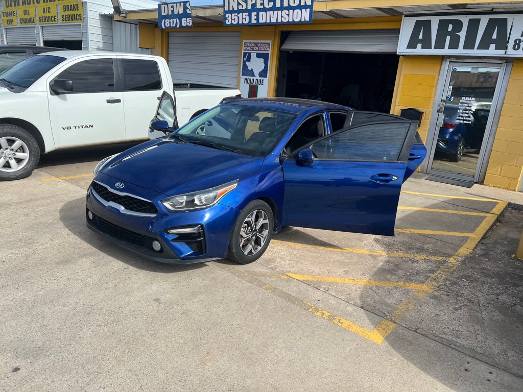 Used 2020 Kia Forte LXS FWD image 8