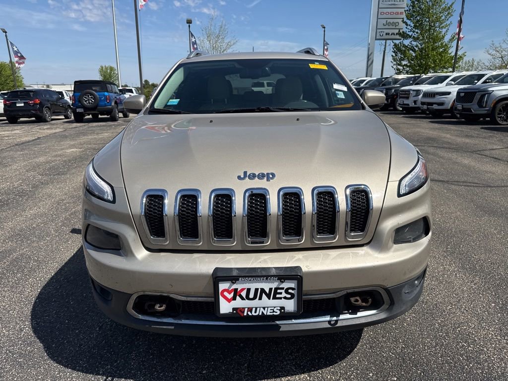 Used 2015 Jeep Cherokee Limited w/ Luxury Group AWD/4WD image 21