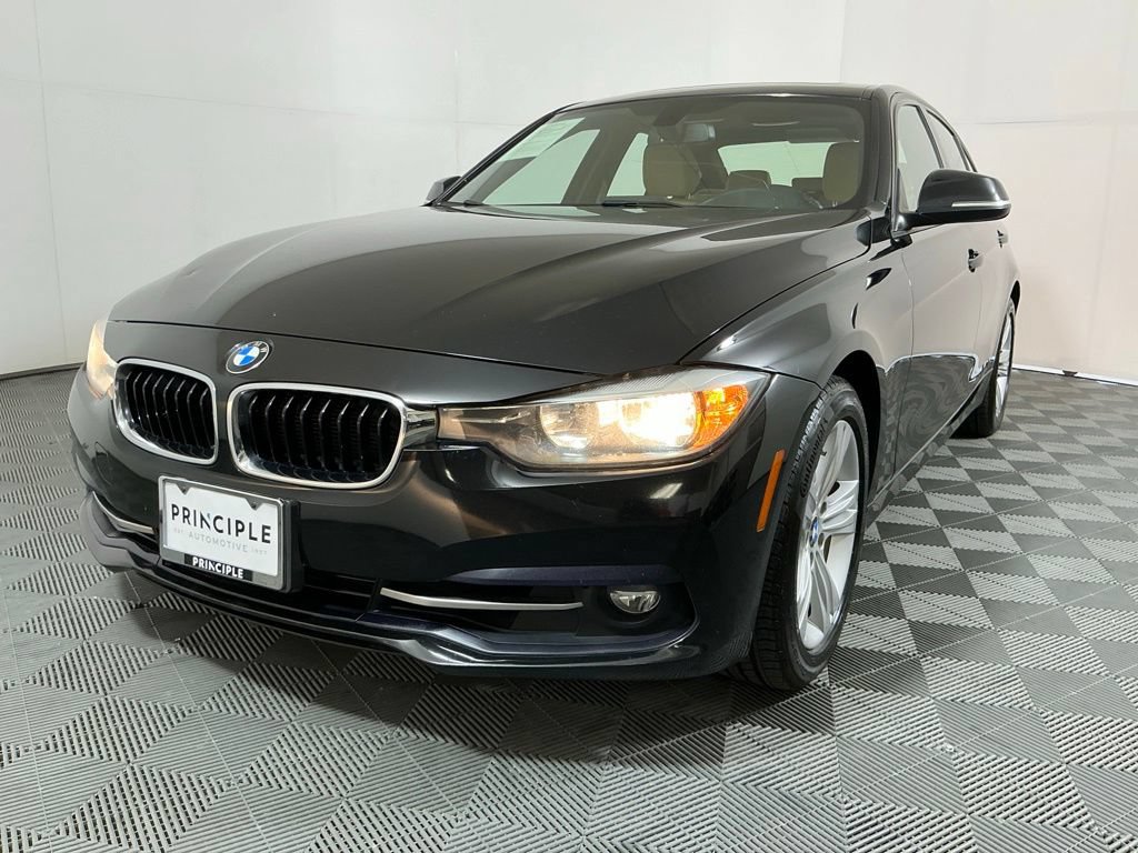Used 2016 BMW 328i Sedan RWD image 2