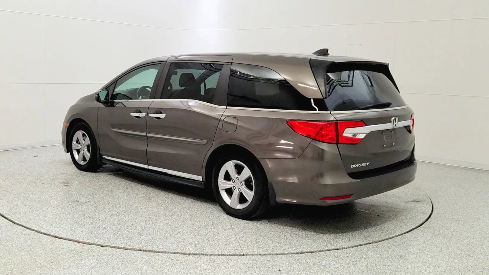 Used 2020 Honda Odyssey EX-L image 5