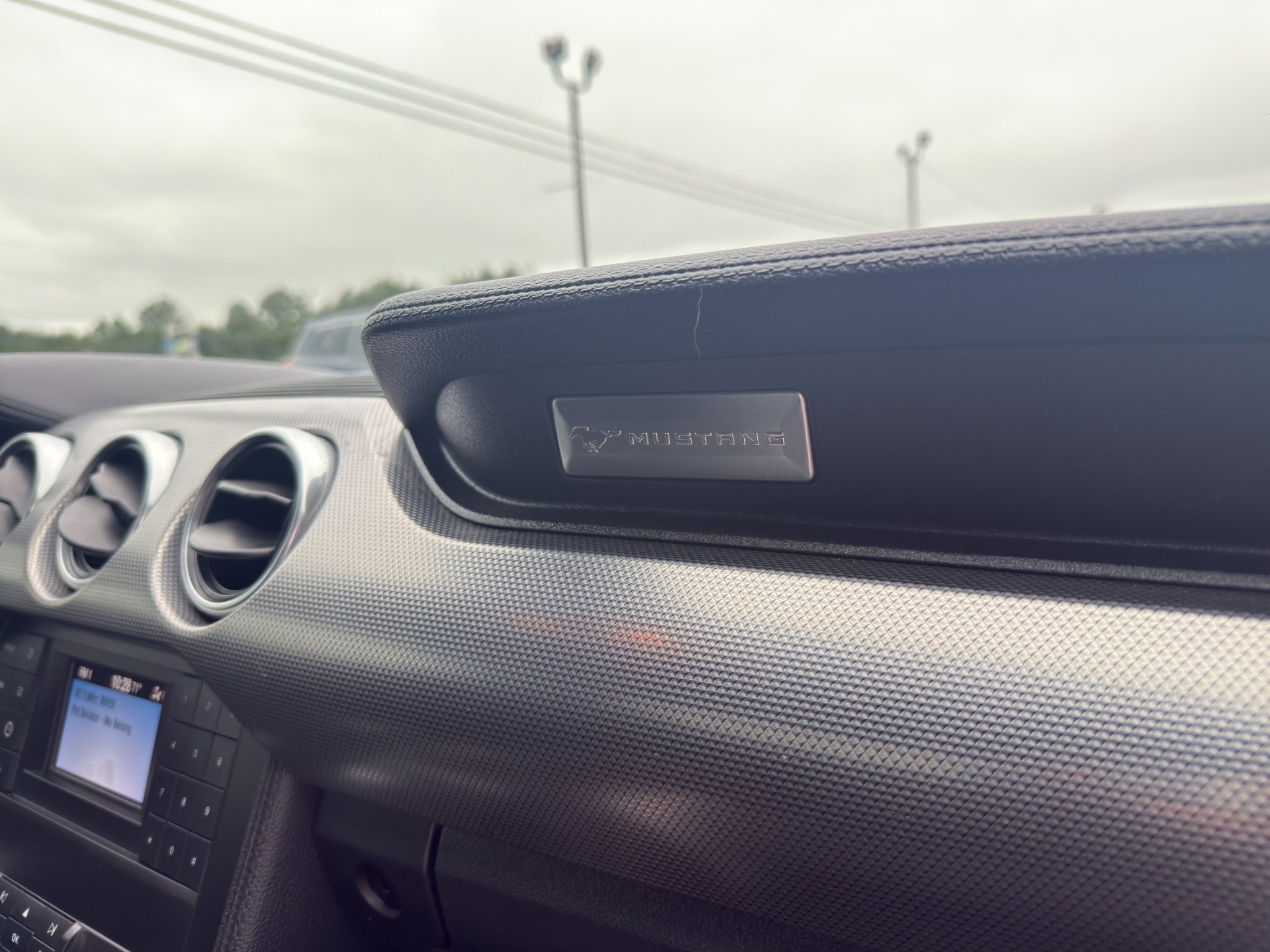 Used 2021 Ford Mustang GT RWD image 17