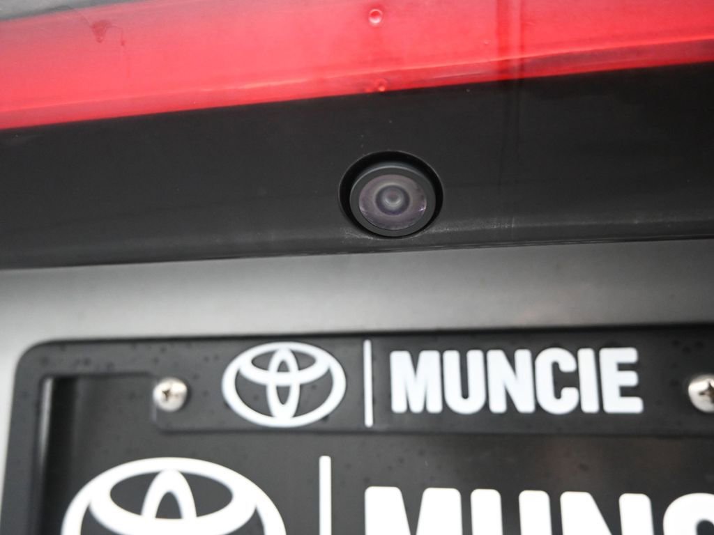 Used 2024 Chrysler Pacifica Touring-L image 36