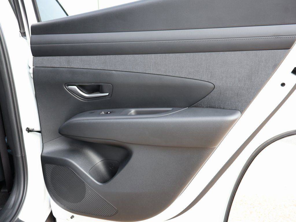 New 2026 Hyundai Tucson SEL image 12