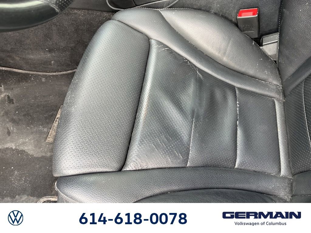 Used 2015 Mercedes-Benz C 300 4MATIC Sedan image 25