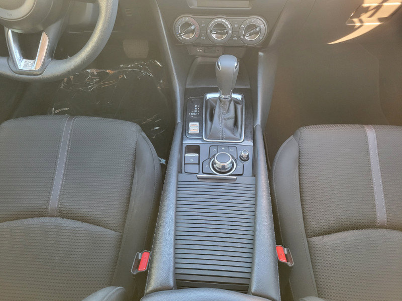 Used 2018 MAZDA MAZDA3 Sport w/ Preferred Equipment Package image 25