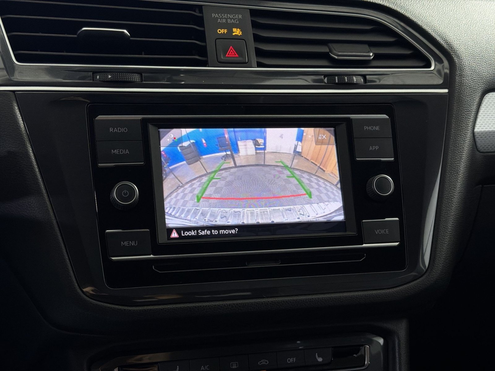 Used 2023 Volkswagen Tiguan S FWD image 32