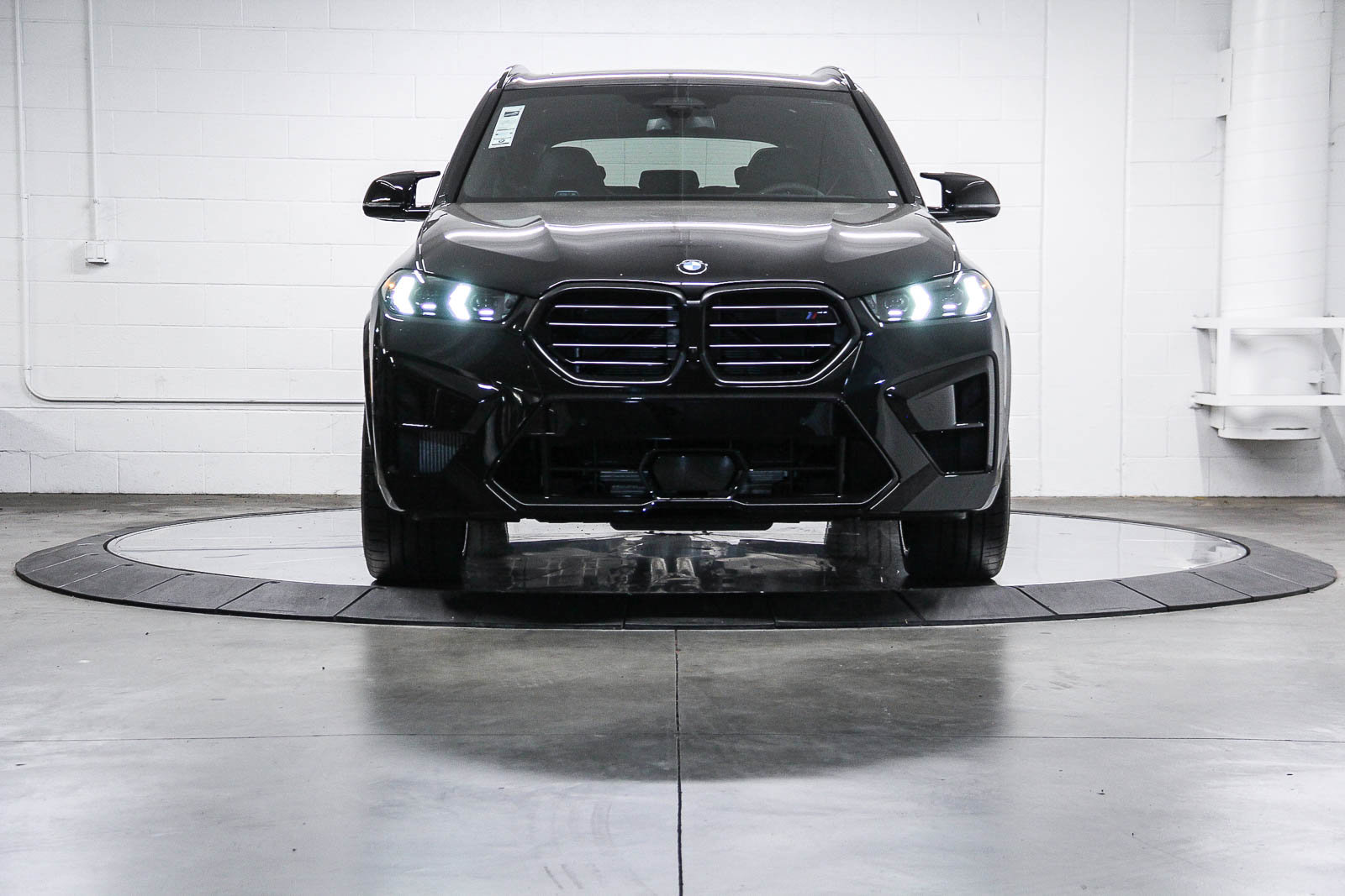 New 2026 BMW X5 M Competition w/ Executive Package AWD/4WD image 2