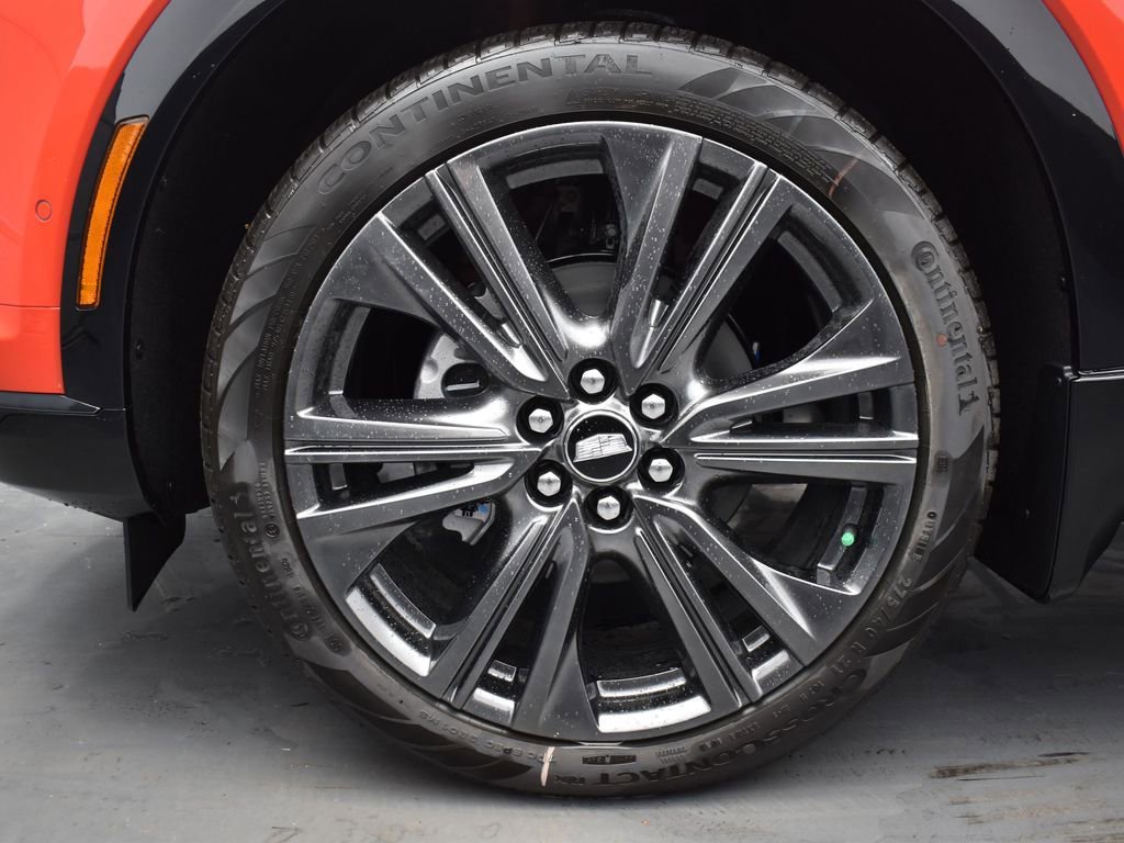 New 2026 Cadillac Optiq Sport 2 w/ LPO, Floor Liner Package image 8