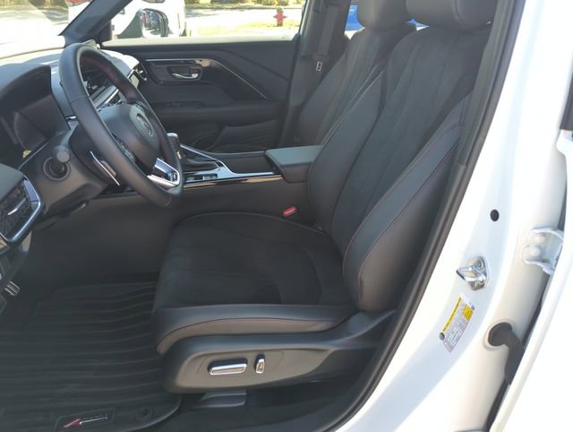 Certified 2025 Acura ADX A-Spec image 11
