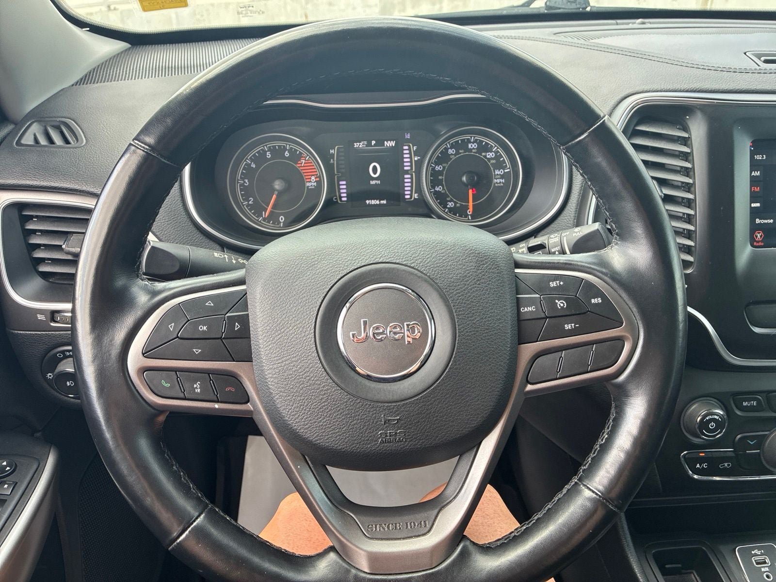 Used 2021 Jeep Cherokee Latitude Lux FWD image 23