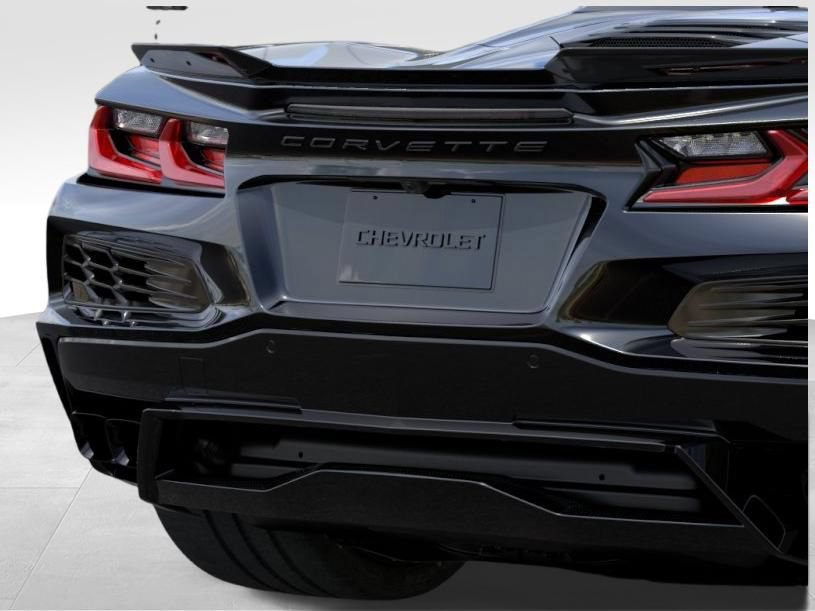 New 2027 Chevrolet Corvette Grand Sport w/ Z52 Sport Performance Package RWD image 14
