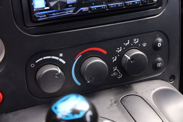Used 2005 Dodge Viper SRT-10 RWD image 46