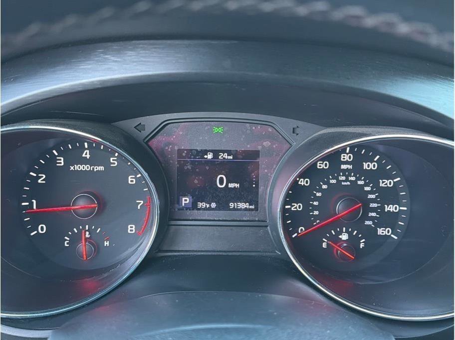 Used 2020 Kia Sedona EX image 16