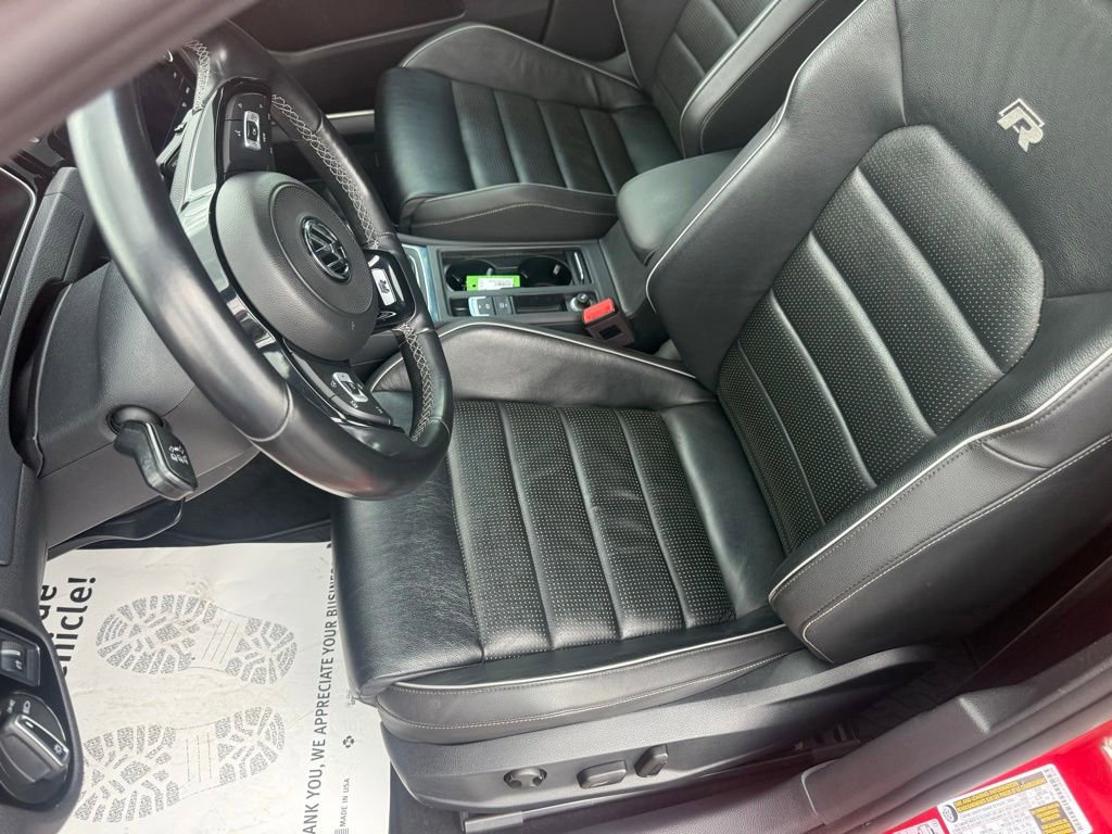 Used 2019 Volkswagen Golf R 4-Door AWD/4WD image 15