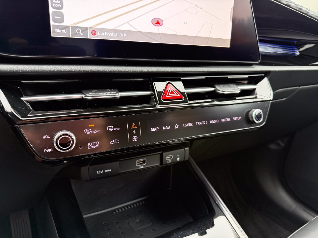 Certified 2023 Kia Niro Wind FWD image 30