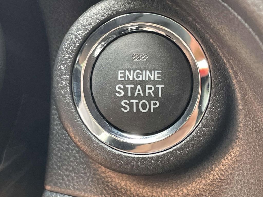 Certified 2025 Subaru Ascent Bronze Edition w/ Onyx Package image 31