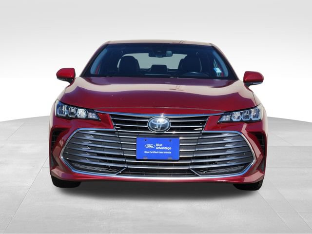 Used 2022 Toyota Avalon XLE FWD image 3