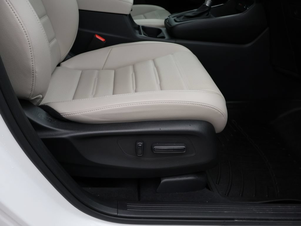 Certified 2026 Honda CR-V EX-L image 10
