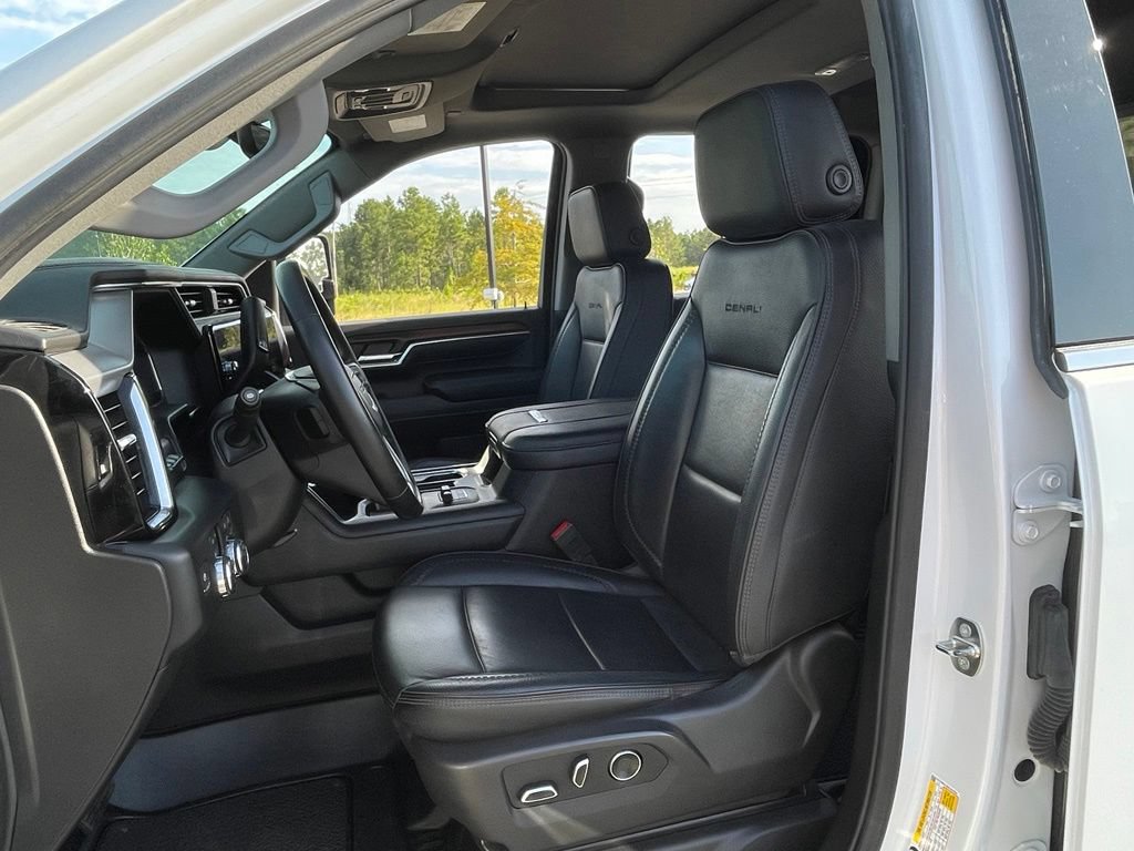 Used 2024 GMC Sierra 2500 Denali w/ Denali Reserve Package AWD/4WD image 38