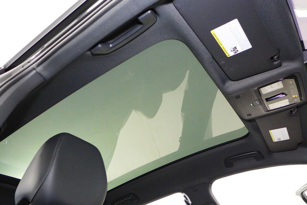 Used 2022 Volkswagen ID.4 Pro S image 18
