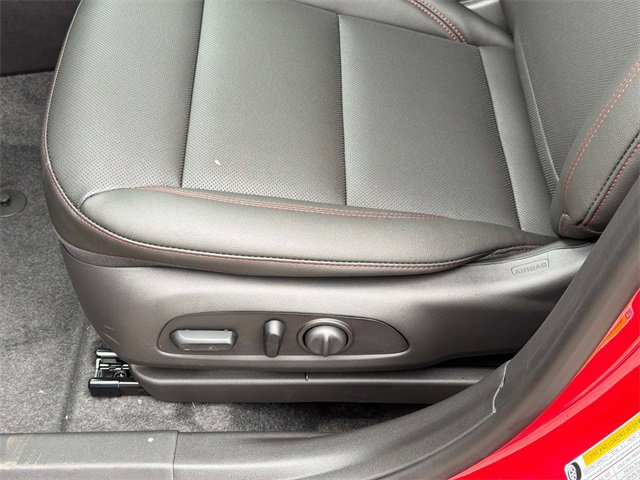 New 2026 Chevrolet Trax RS w/ Sunroof Package image 20