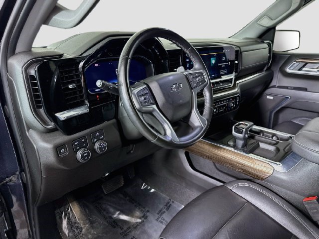 Used 2024 Chevrolet Silverado 1500 RST w/ Convenience Package II AWD/4WD image 22