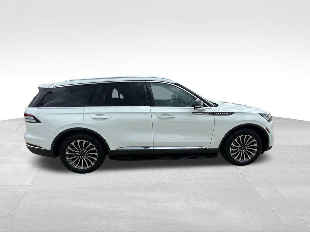 Used 2022 Lincoln Aviator Reserve w/ Equipment Group 201A AWD/4WD image 10